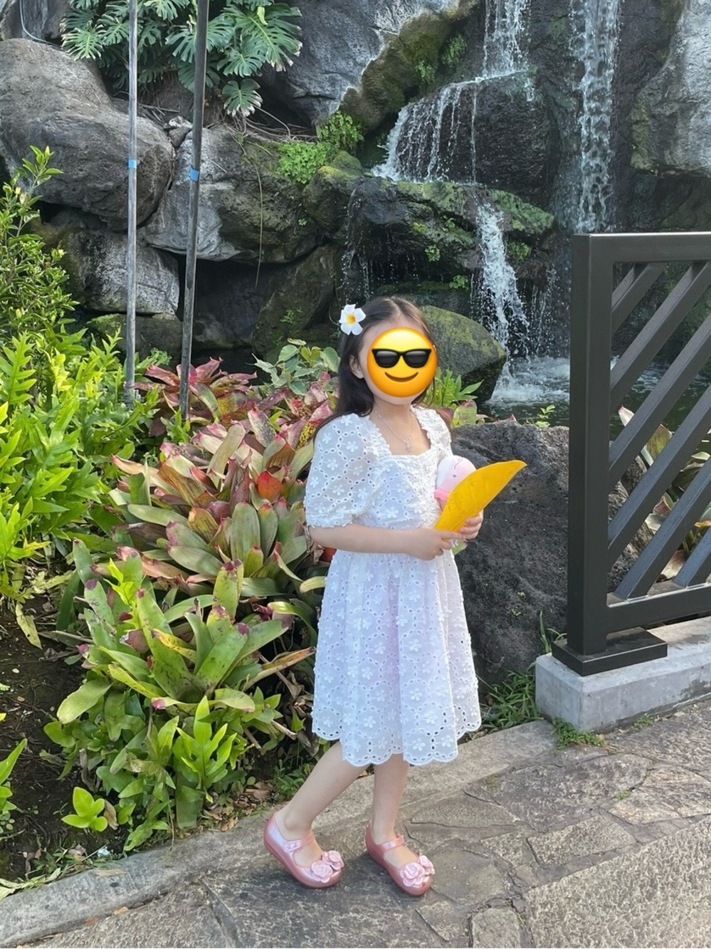 Zara kid’s FLORAL EMBROIDERED DRESS